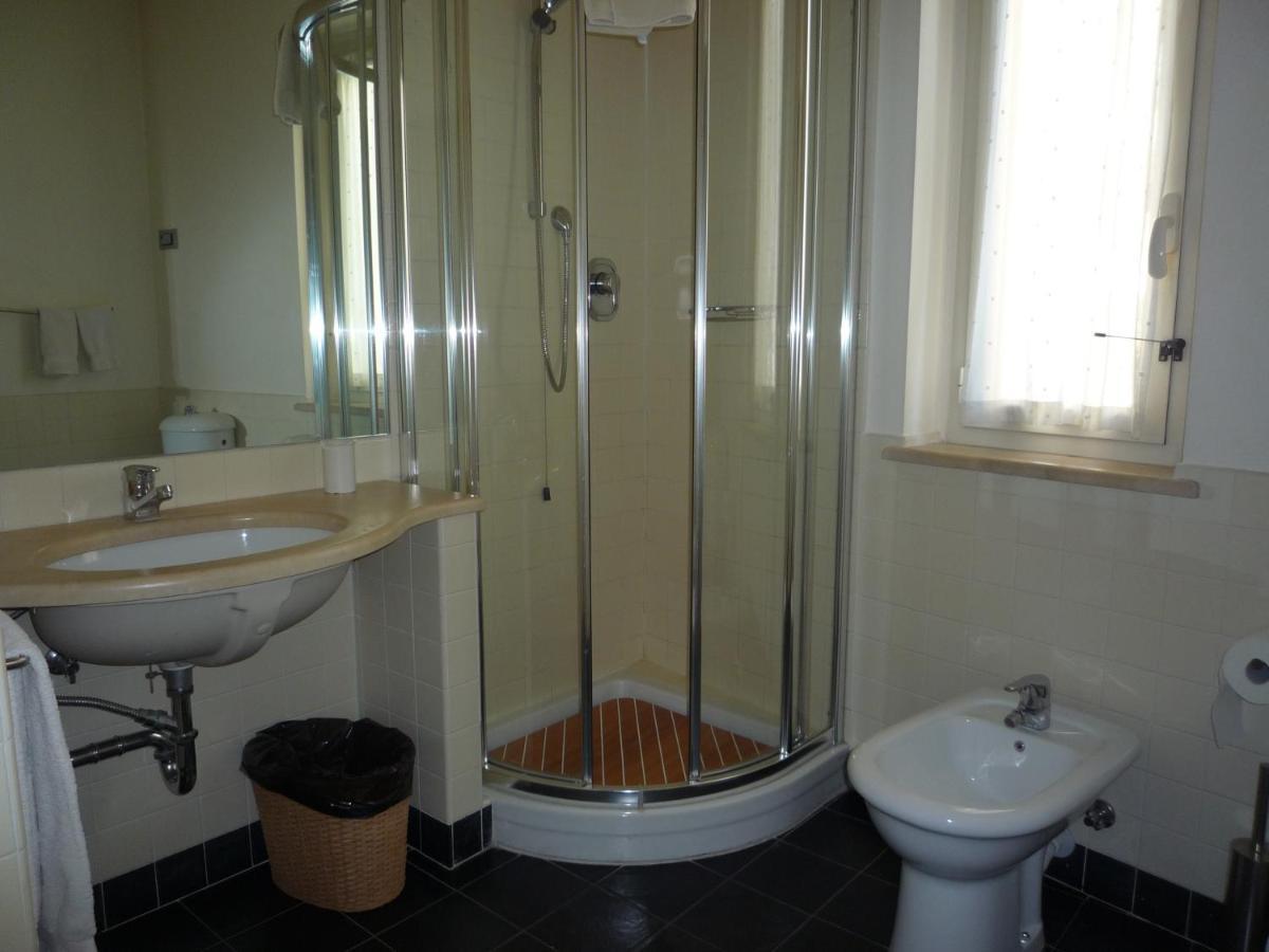 Bijou Hotel Saint-Vincent Dış mekan fotoğraf