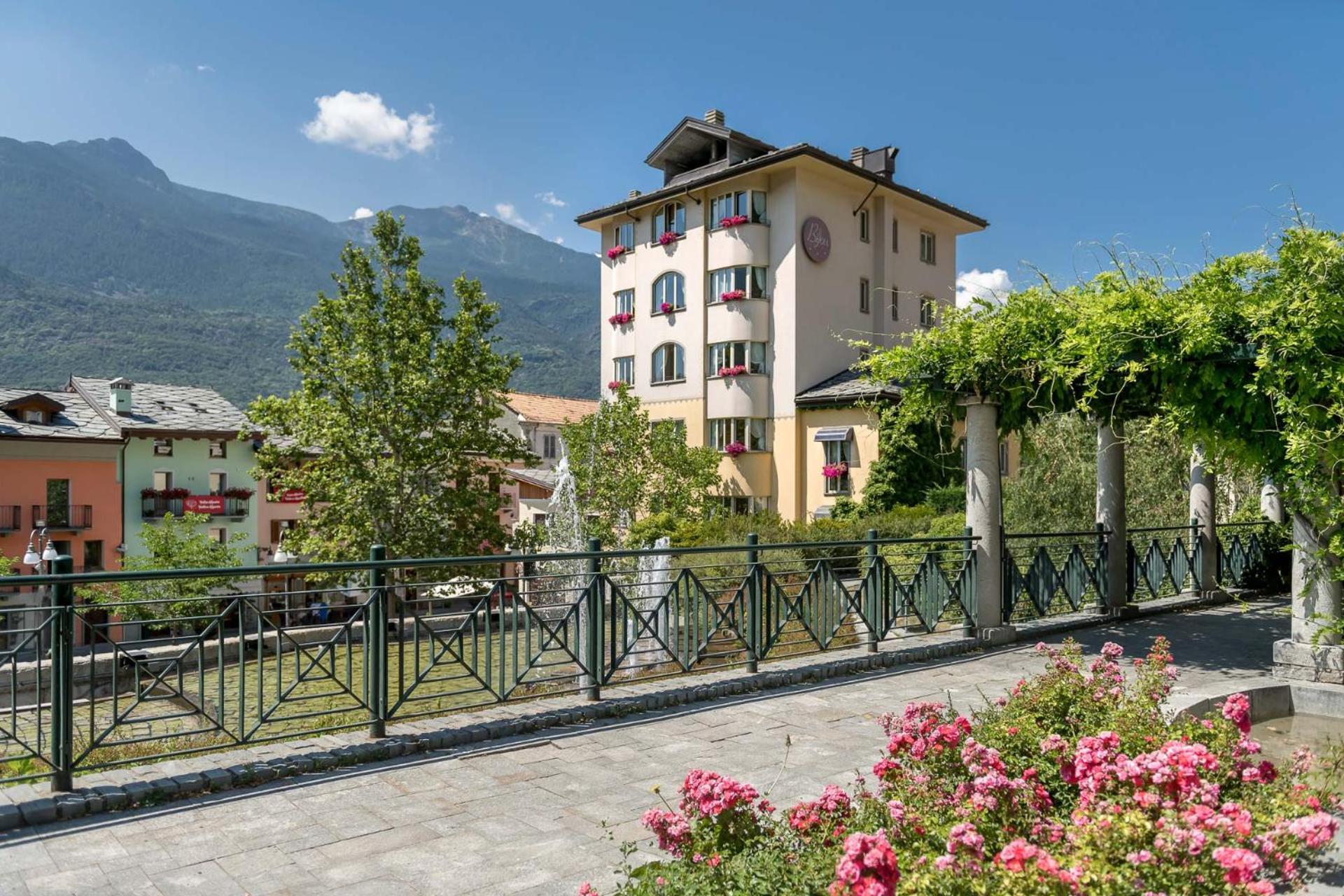 Bijou Hotel Saint-Vincent Dış mekan fotoğraf
