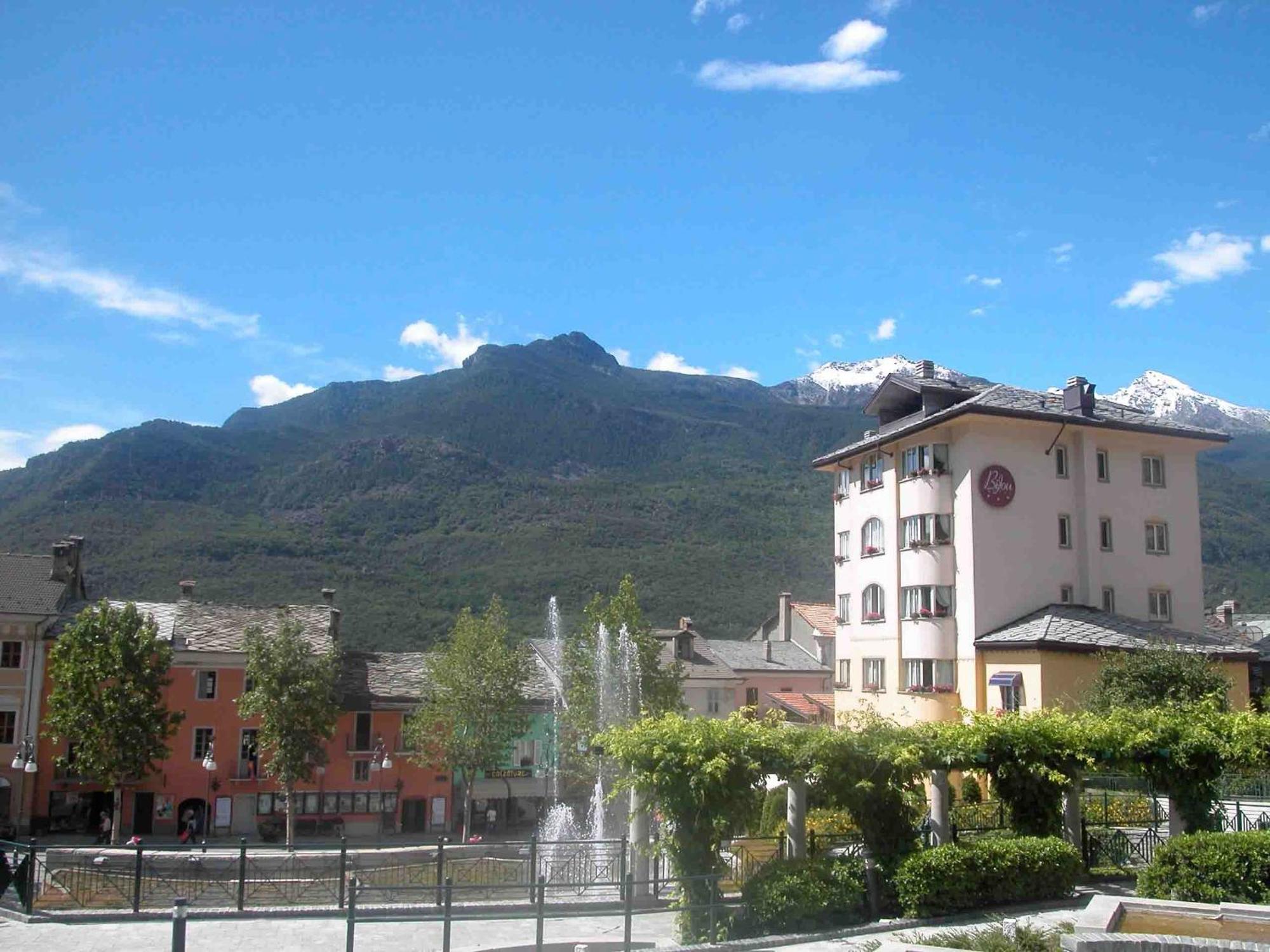 Bijou Hotel Saint-Vincent Dış mekan fotoğraf